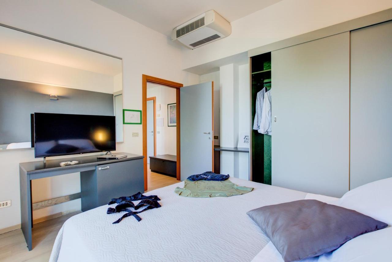 Hotel Ivano Rimini Exteriör bild